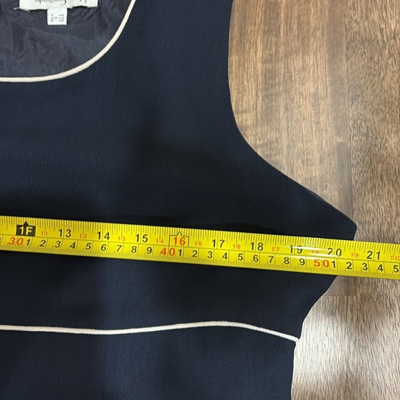 Un Deux Trois dress size L. French 45. US size 12? Navy blue. Classic - Picture 4 of 11